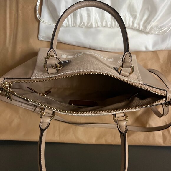 COACH SMALL TOTE HANDBAG - Picture 10 of 12